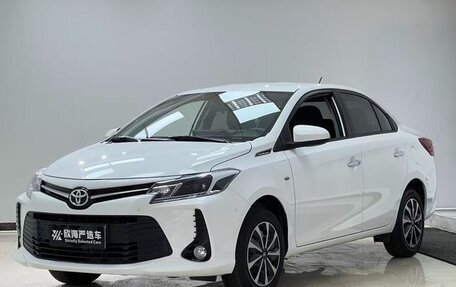 Toyota Vios III, 2022 год, 1 090 000 рублей, 1 фотография