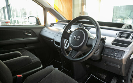 Honda Stepwgn III, 2008 год, 1 235 000 рублей, 17 фотография