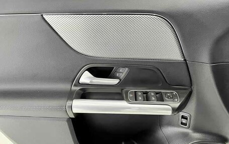 Mercedes-Benz GLA, 2022 год, 2 404 277 рублей, 15 фотография