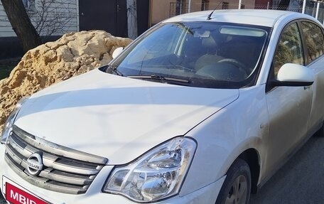 Nissan Almera, 2018 год, 900 000 рублей, 1 фотография