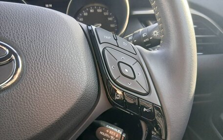 Toyota C-HR I рестайлинг, 2022 год, 1 959 000 рублей, 17 фотография