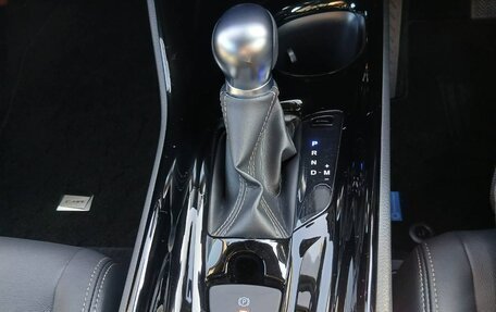 Toyota C-HR I рестайлинг, 2022 год, 1 959 000 рублей, 27 фотография