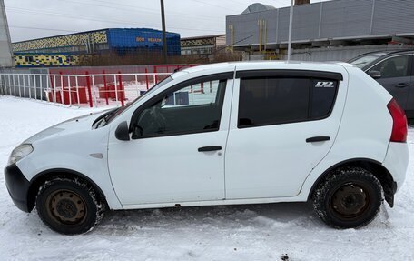 Renault Sandero I, 2011 год, 240 000 рублей, 2 фотография