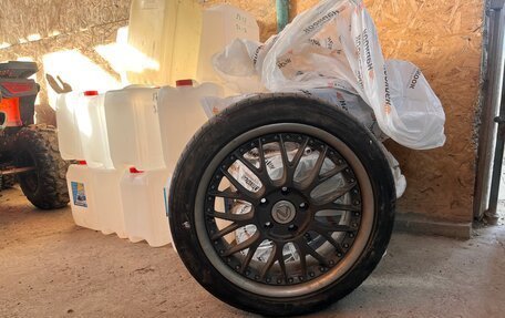 Lexus IS II рестайлинг 2, 1999 год, 800 000 рублей, 6 фотография