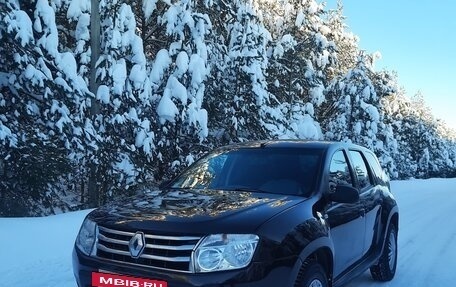 Renault Duster I рестайлинг, 2014 год, 580 000 рублей, 2 фотография