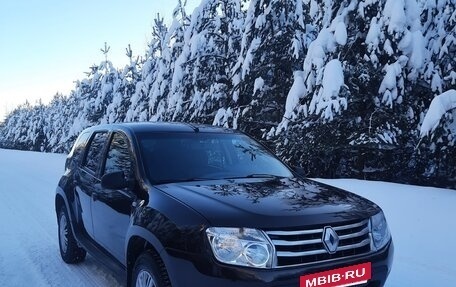 Renault Duster I рестайлинг, 2014 год, 580 000 рублей, 3 фотография