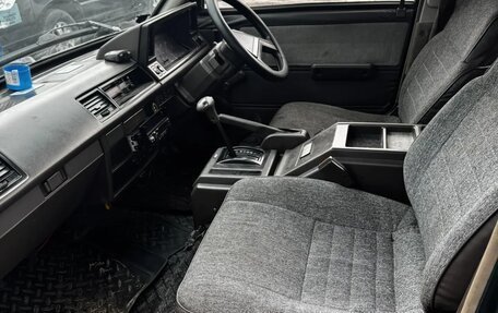 Nissan Vanette II, 1989 год, 350 000 рублей, 2 фотография