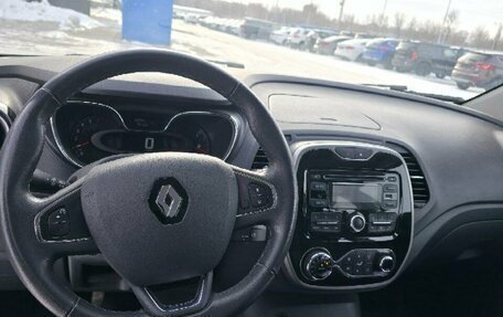 Renault Kaptur I рестайлинг, 2017 год, 1 364 000 рублей, 6 фотография