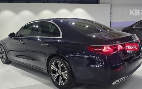 Mercedes-Benz E-Класс, 2024 год, 5 447 069 рублей, 6 фотография