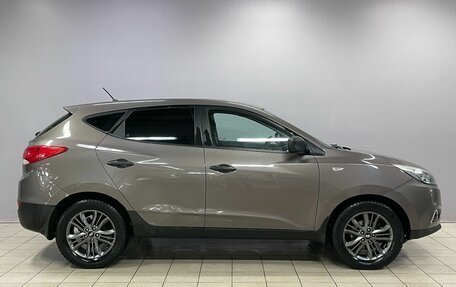 Hyundai ix35 I рестайлинг, 2015 год, 1 290 000 рублей, 8 фотография