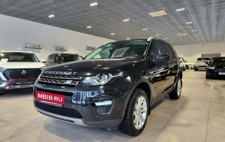 Land Rover Discovery Sport I рестайлинг, 2017 год, 2 850 000 рублей, 3 фотография