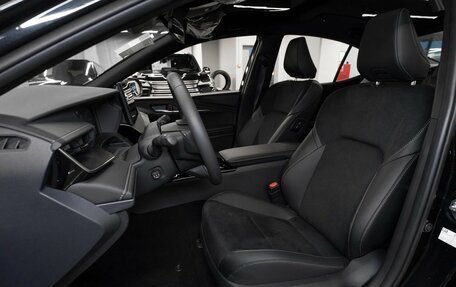 Toyota Camry, 2025 год, 4 250 000 рублей, 9 фотография