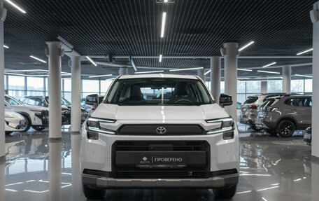 Toyota RAV4, 2025 год, 4 950 000 рублей, 3 фотография