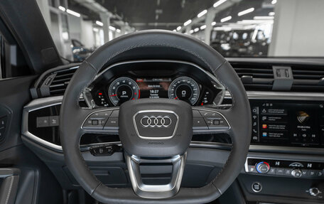 Audi Q3, 2025 год, 5 000 000 рублей, 11 фотография