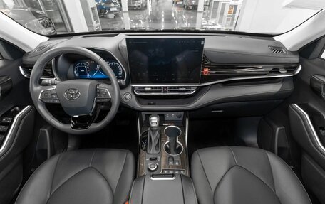 Toyota Highlander, 2025 год, 5 450 000 рублей, 8 фотография