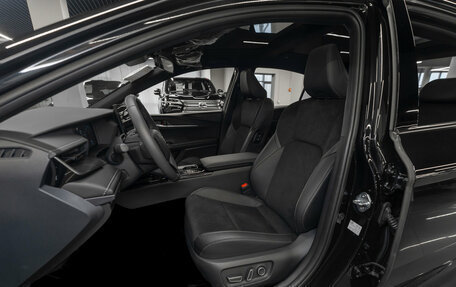 Toyota Camry, 2025 год, 4 200 000 рублей, 9 фотография