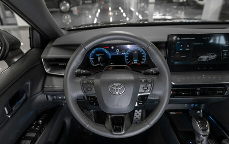 Toyota Camry, 2025 год, 4 200 000 рублей, 11 фотография