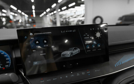 Toyota Camry, 2025 год, 4 200 000 рублей, 15 фотография