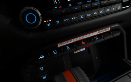 Toyota Sequoia, 2024 год, 14 650 000 рублей, 22 фотография