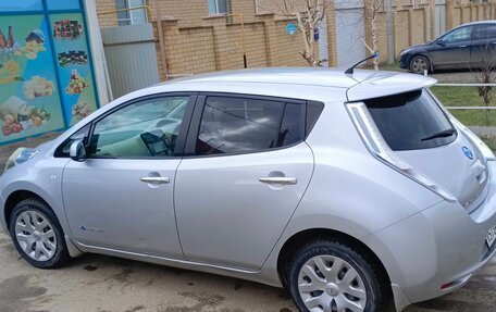 Nissan Leaf I, 2012 год, 590 000 рублей, 4 фотография
