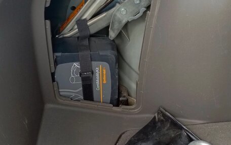 Nissan Leaf I, 2012 год, 590 000 рублей, 18 фотография