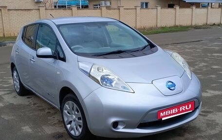 Nissan Leaf I, 2012 год, 590 000 рублей, 22 фотография