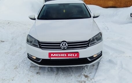 Volkswagen Passat B7, 2011 год, 670 000 рублей, 7 фотография