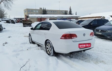 Volkswagen Passat B7, 2011 год, 670 000 рублей, 9 фотография