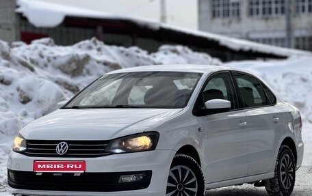 Volkswagen Polo VI (EU Market), 2015 год, 790 000 рублей, 1 фотография