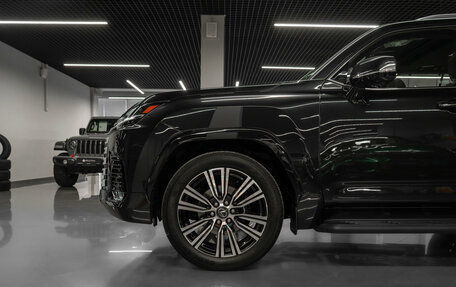 Lexus LX, 2025 год, 19 450 000 рублей, 32 фотография