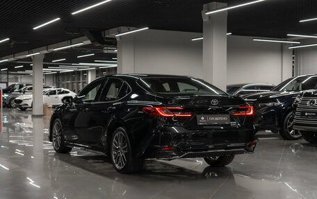 Toyota Camry, 2025 год, 4 300 000 рублей, 4 фотография