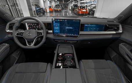 Volkswagen Teramont, 2025 год, 6 455 000 рублей, 8 фотография