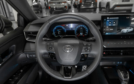 Toyota Camry, 2025 год, 4 200 000 рублей, 11 фотография