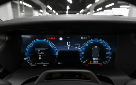 Toyota Camry, 2025 год, 4 200 000 рублей, 12 фотография