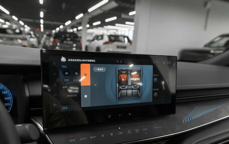 Toyota Camry, 2025 год, 4 200 000 рублей, 21 фотография