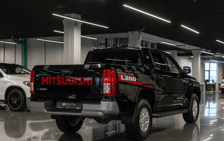 Mitsubishi L200, 2024 год, 4 525 000 рублей, 5 фотография