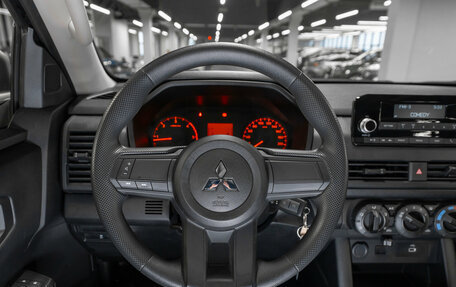 Mitsubishi L200, 2024 год, 4 525 000 рублей, 10 фотография