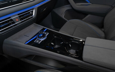 Volkswagen Tiguan, 2025 год, 4 900 000 рублей, 16 фотография