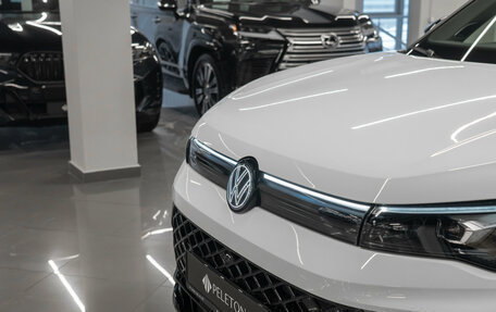 Volkswagen Tiguan, 2025 год, 4 900 000 рублей, 30 фотография