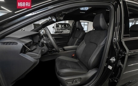 Toyota Camry, 2025 год, 4 300 000 рублей, 9 фотография