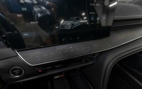 Toyota Camry, 2025 год, 4 300 000 рублей, 21 фотография