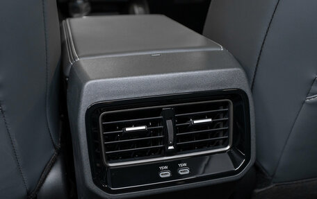 Toyota RAV4, 2025 год, 5 050 000 рублей, 19 фотография