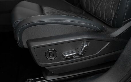 Audi Q5, 2025 год, 7 300 000 рублей, 25 фотография