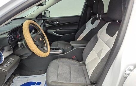 Chevrolet Trax, 2023 год, 1 500 000 рублей, 5 фотография