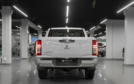 Mitsubishi L200, 2025 год, 5 400 000 рублей, 6 фотография