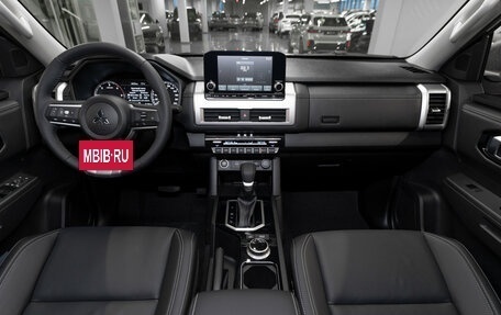 Mitsubishi L200, 2025 год, 5 400 000 рублей, 8 фотография