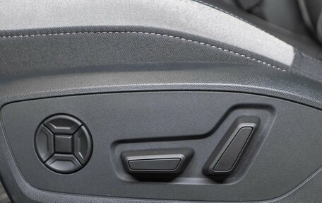 Audi Q3, 2025 год, 5 000 000 рублей, 16 фотография