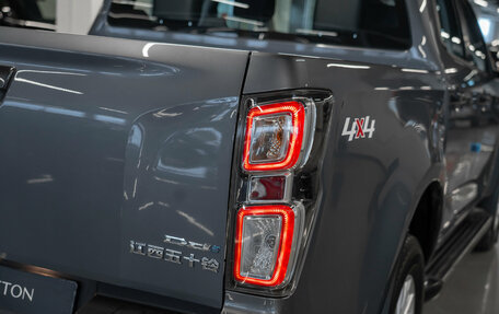 Isuzu D-Max, 2025 год, 5 250 000 рублей, 25 фотография