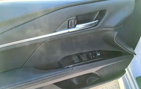 Toyota Camry, 2025 год, 4 376 000 рублей, 8 фотография