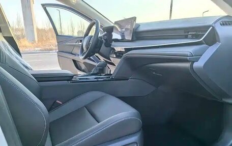 Toyota Camry, 2025 год, 4 376 000 рублей, 10 фотография